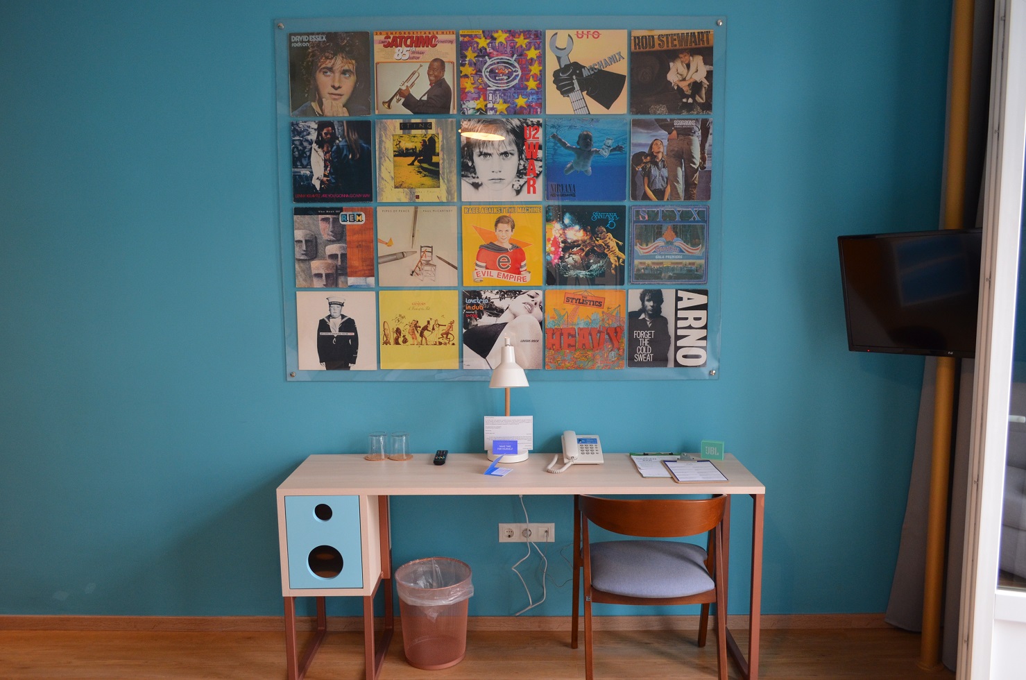 Colors Urban Hotel Room 1