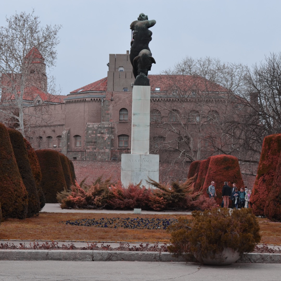 To do things in Belgrade - The Monument to France surrounded by manicured trees and gardens at Kalemegdan Park at Belgrade Fortress in Belgrade, Serbia.